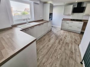 Photo 15- click for photo gallery